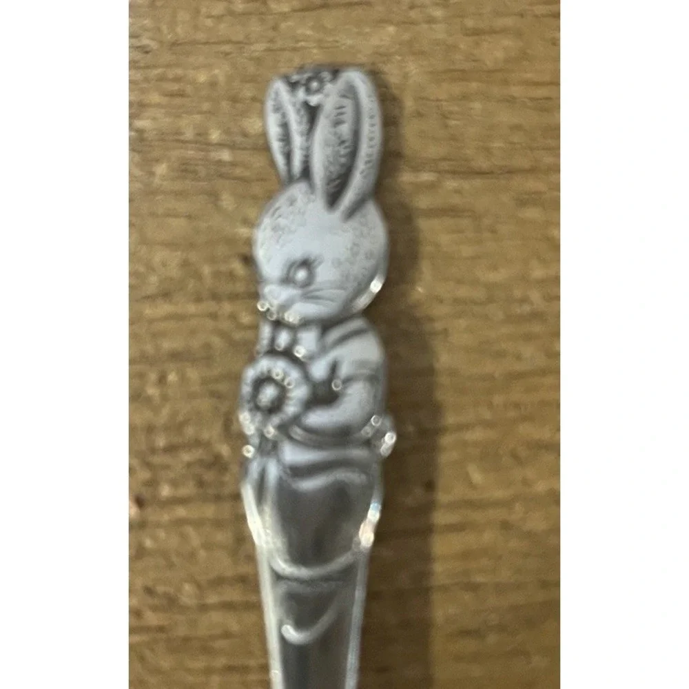 Oneida Peter Rabbit Community Stainless Child Baby Spoon Lot of 3 Bunny Flatware